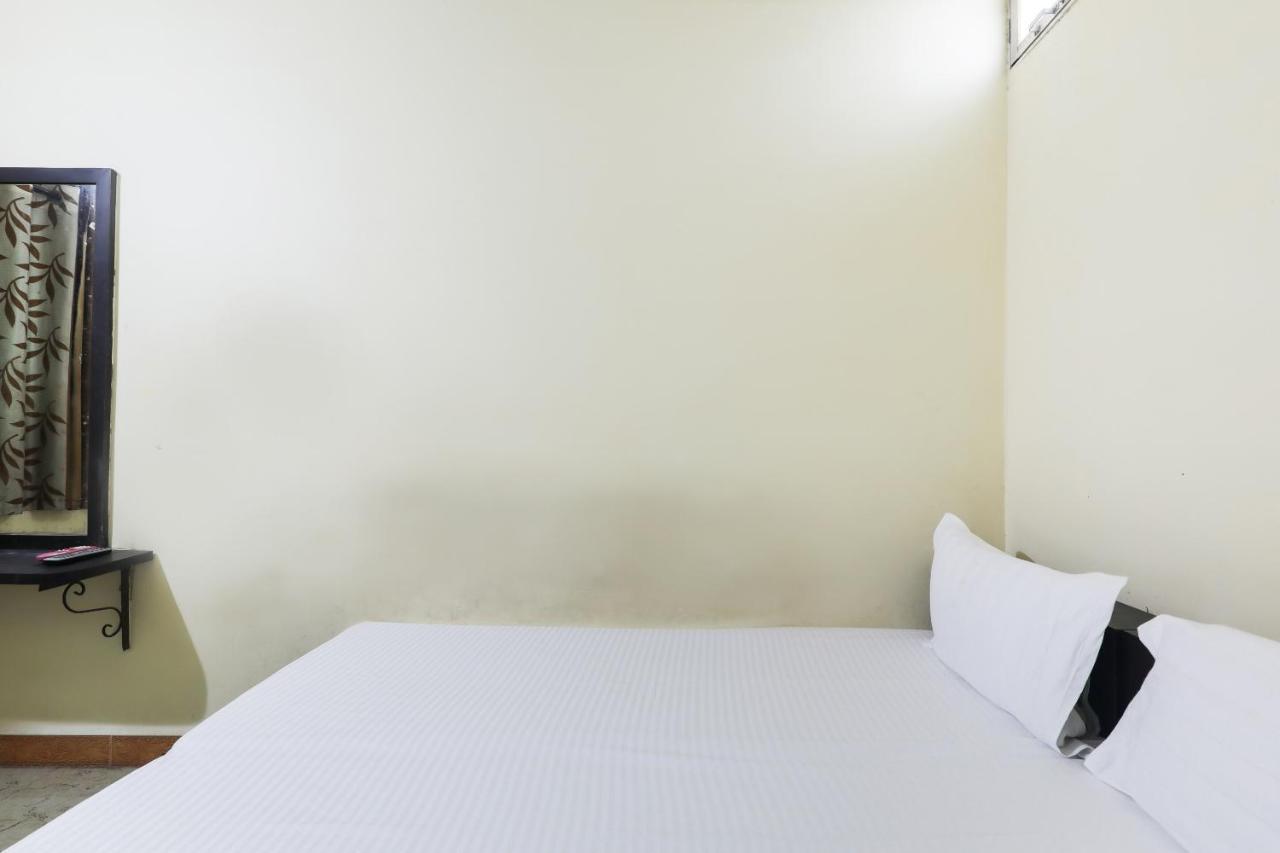 Spot On 48832 Balaji Parisar Hotel Ujjain Luaran gambar